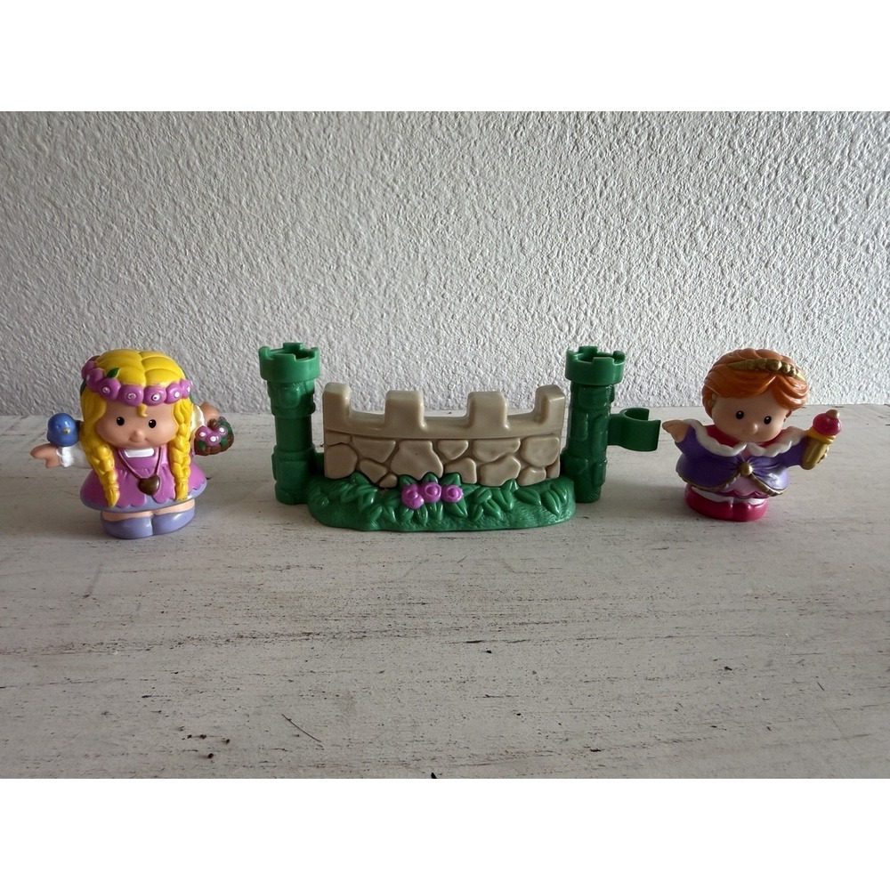 Fisher Price Little People Lil Kingdom Maiden Mary